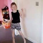 Demi Holmes - @demi.holmes - Instagram
