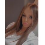 Demi Hunt - @demshunt - Instagram