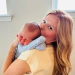 Demi Kay - @demi_bass - Instagram