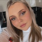 Demi King - Facebook