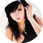 Demi Lund - Facebook