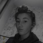 Demi Ward - @d.l.wx - Instagram