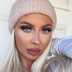 Demi Wright - Facebook