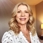 Dena Bowen Villarreal - @denavillanc - Instagram