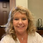 Dena Pittman - @dpitt.gator - Instagram