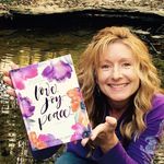 Denae Jones - @denaejonesbooks - Instagram