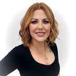 Denice Miller - Makeup and Skincare Yuma AZ - @beautyvibesbydenice - Instagram