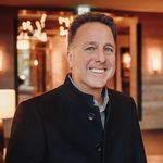 Dennis Collins - @thedenniscollins - Instagram