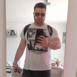 Denis Lang - @chazeventura - Instagram