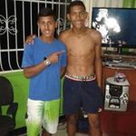 @denis_leon_ - Instagram