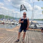Denis Menard - @menard9088 - Instagram