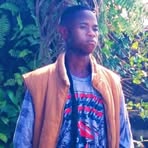 Dennis Robert - Facebook