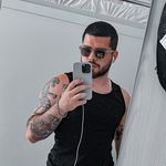 Denis Roman - @denissroman - Instagram