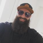 Denis Schmidt - @denis_dermitdembart - Instagram