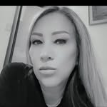 Denise Apodaca - @hollywoodpink808 - Instagram