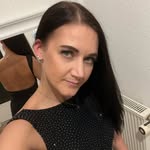 Denise Au - @demaus2210 - Instagram