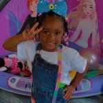 Azariah Walker - @azariah_denise - Instagram