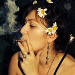 Denise Flora - @nikkibinks - Instagram