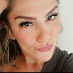 Denise Neves Hacker - @arrombada_2022 - Instagram