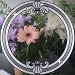 Denise Holder - @yohomefan - Instagram