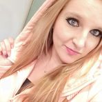 Denise Le - Facebook