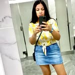 Denise Mata - @denisephxfam - Instagram