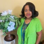 Denise McDade - @shardet.mcdade - Instagram