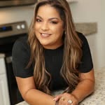 Denise Caraballo - @denisenewhomes - Instagram