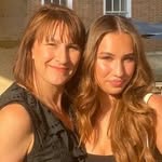 Denise Newton - @denisenewton06 - Instagram