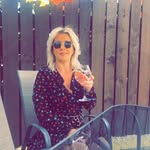 Denise - @deniseriddles - Instagram