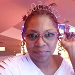 Denise Singleton - @niecyd33 - Instagram