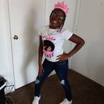 Denise Strong - @denisestrong49 - Instagram