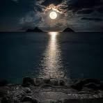 Deniz Ay - Facebook