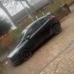 Dennis Beale - @14_sneakerhead - Instagram