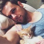@dennisbinder89 - Instagram