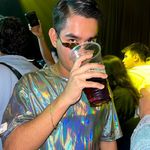 Dennis Castellanos - @dennisjcastellanos - Instagram