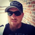 Dennis Cates - @redankulous213 - Instagram