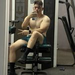 Dennis Chew - @dennischew0327 - Instagram