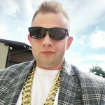 Denis Grzybek - @denisgrzybek - Instagram