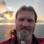 Dennis Loving - @dennis.loving.5 - Instagram
