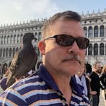 Dennis May - @abuelomay - Instagram