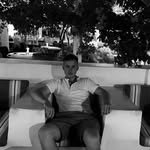 Dennis - @_dennispetri02_ - Instagram