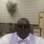 Dennis Pickney - @pickneydennis - Instagram