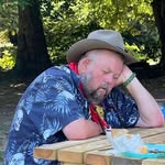 Dennis Sweeting - @dennis.sweeting.5 - Instagram