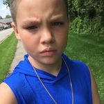 Dennis - @dennisvargo8 - Instagram