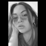 Dennise Castillo - @denn_cast_ - Instagram