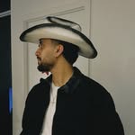 Denver Pinto - @serenade.me.denver - Instagram