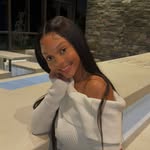 @deonadavis_ - Instagram