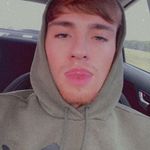 Derek Combs - @derekcombs82 - Instagram