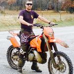 Derek Gates - @gates324 - Instagram